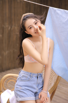 邻居家的寡妇